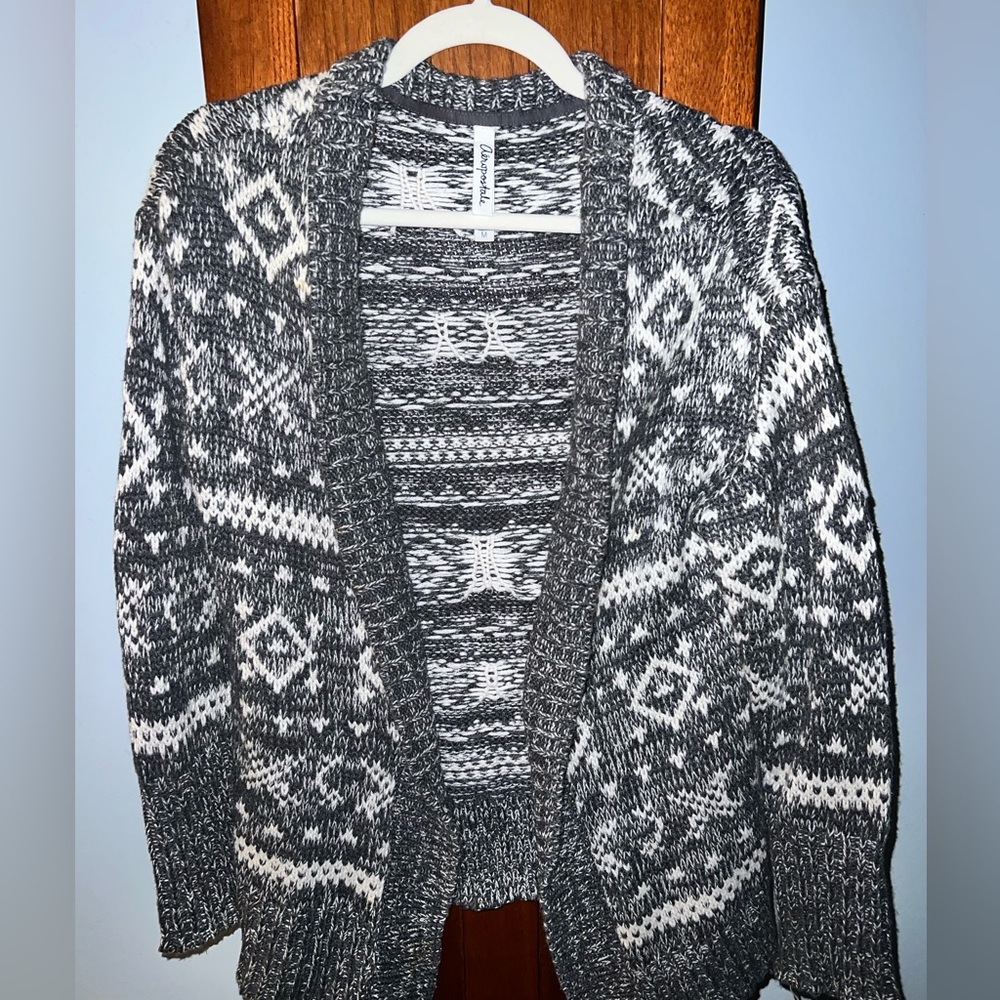 Aeropostale cardigan